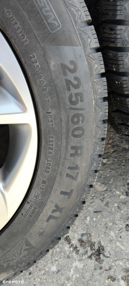 KOŁA ZIMOWE  HYUNDAI TUCSON - 17 CALI - CZUJNIKI 225/60r17 - 9