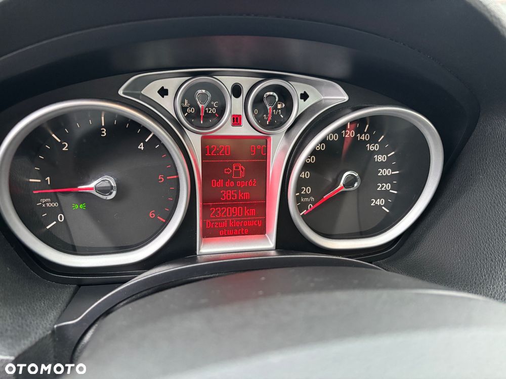 Ford Kuga 2.0 TDCi 4x4 Titanium - 21