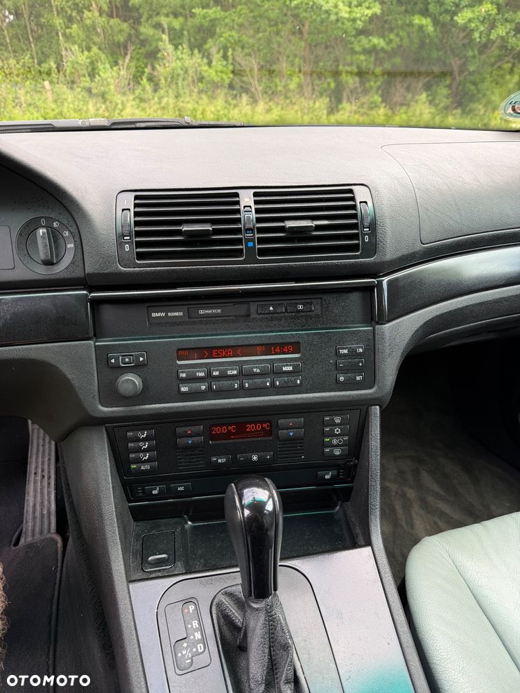 BMW Seria 5 - 12