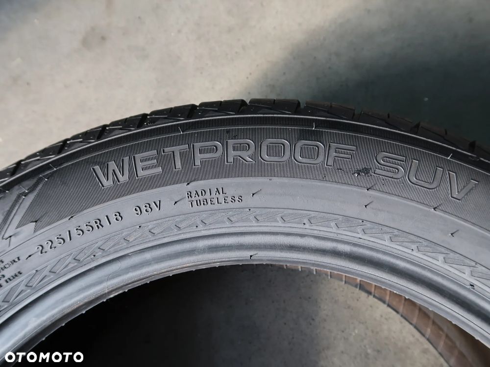 Nokian 225/55r18 Lato - 6