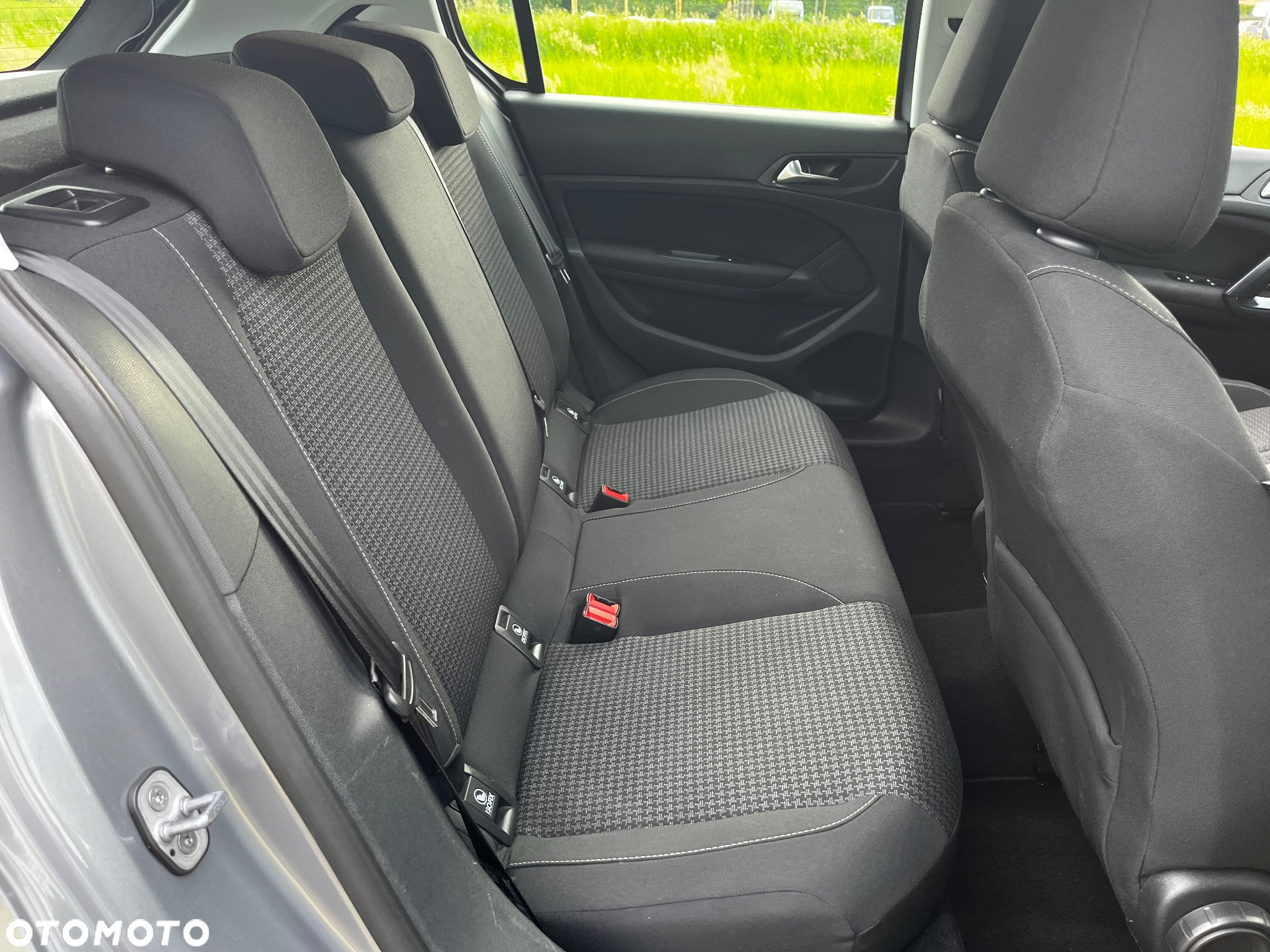Peugeot 308 BlueHDi 130 Allure - 19