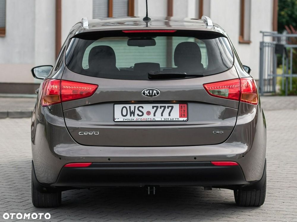 Kia Ceed 1.6 CRDi 128 Dream-Team Edition - 15