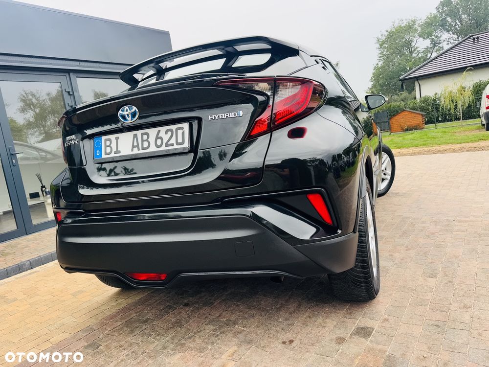 Toyota C-HR Business-Edition - 16