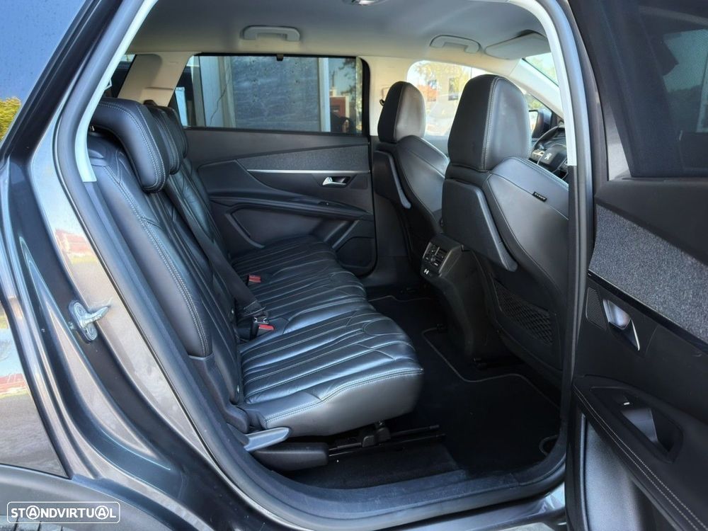 Peugeot 5008 1.5 BlueHDi Allure Pack EAT8 - 6