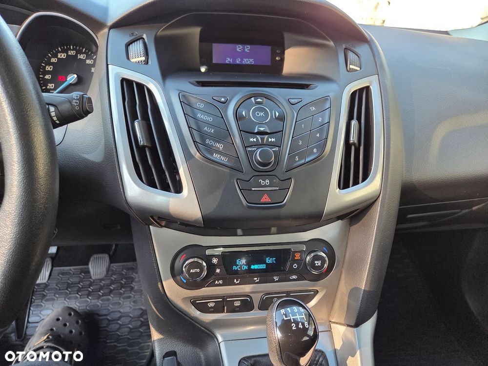 Ford Focus 1.6 TDCi DPF Titanium - 14