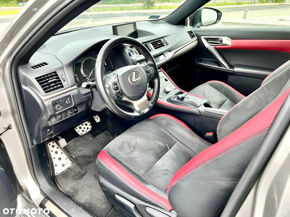 Lexus CT 200h F Sport Edition - 7