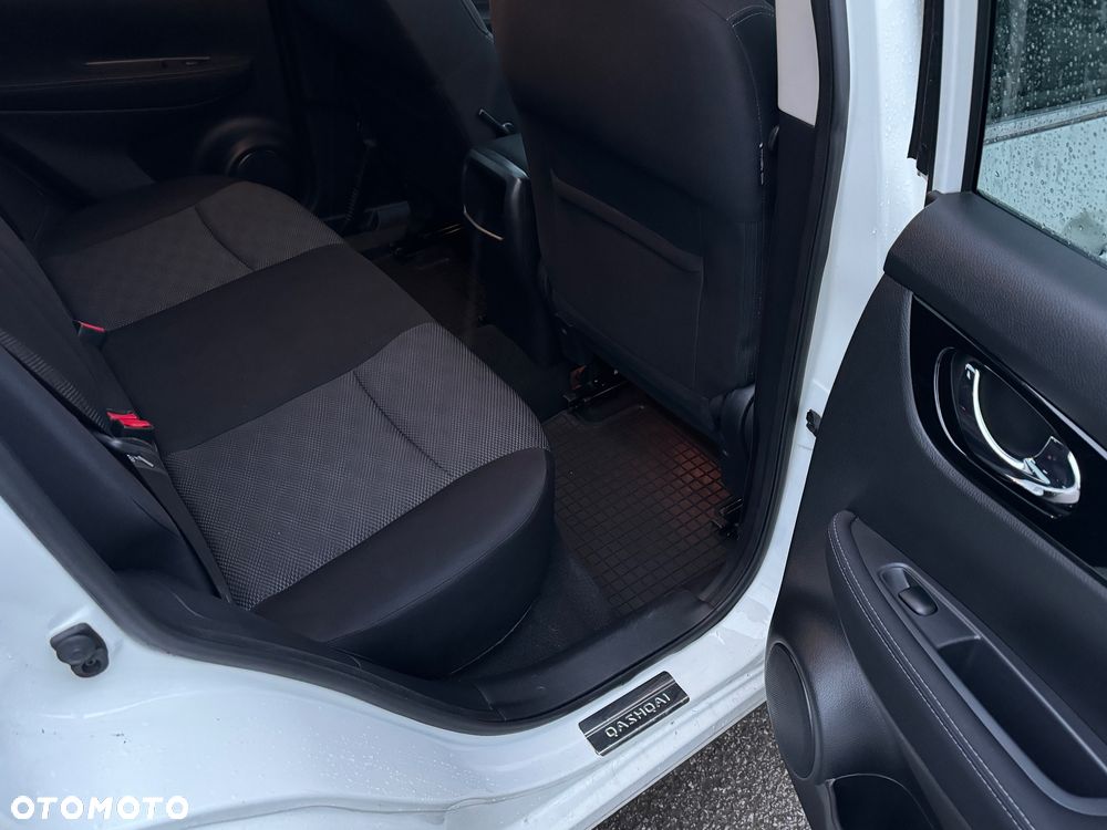 Nissan Qashqai - 21