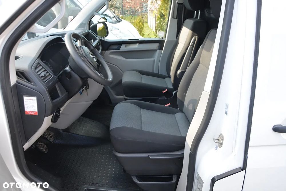 Volkswagen Transporter T6 - 8