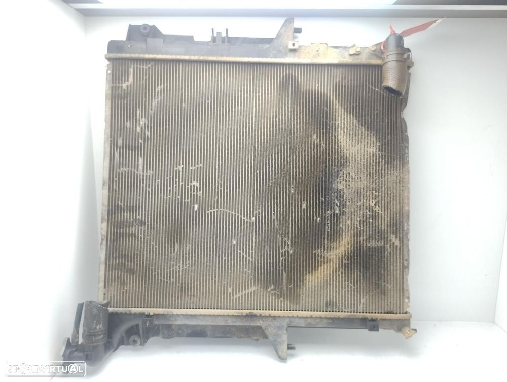 RADIADOR DE ÁGUA MITSUBISHI L200 - 1