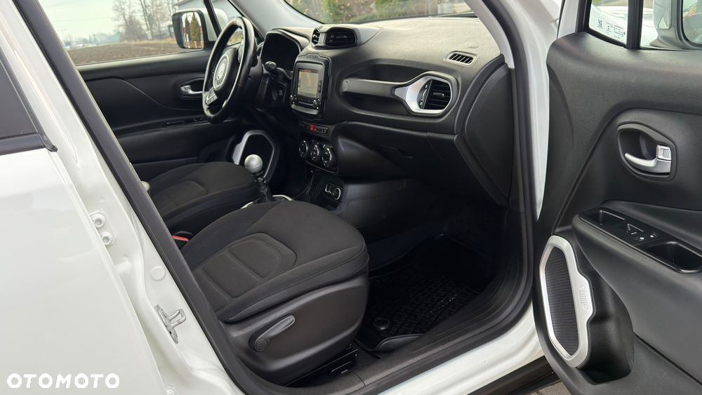 Jeep Renegade 1.4 MultiAir Limited - 32