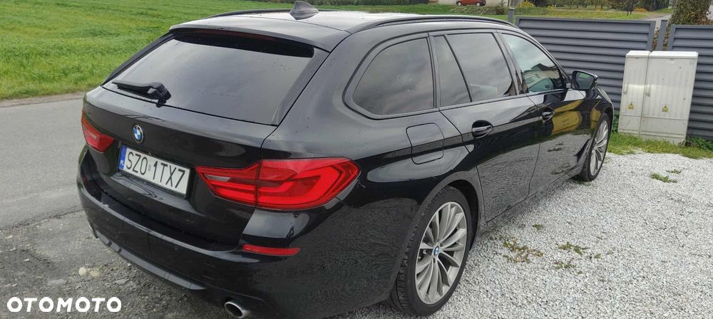 BMW Seria 5 520d M Sport Edition - 10