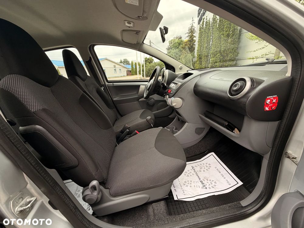 Toyota Aygo 1.0 VVT-i Premium MM - 8
