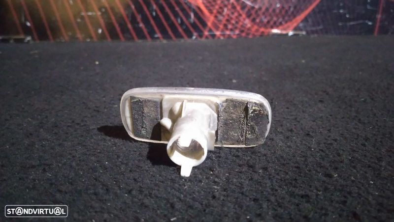 Piscas Guarda Lamas F.D Audi A6 (4B2, C5) - 3