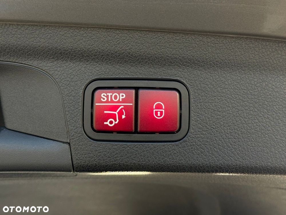 Mercedes-Benz GLE 300 d 4-Matic - 31