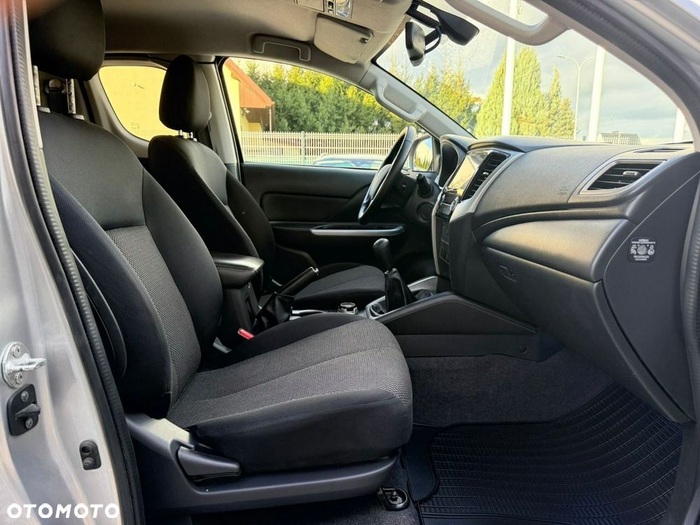 Mitsubishi L200 Pick Up 4x4 S&S Double Cab Plus - 6