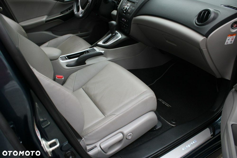 Honda Civic 1.8 i-VTEC Automatik Executive - 10