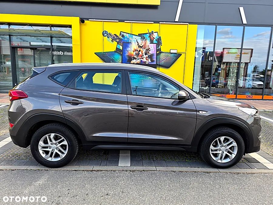 Hyundai Tucson blue 1.6 GDi 2WD Navi - 11