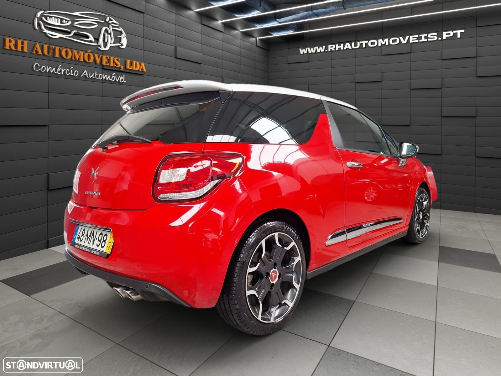Citroën DS3 1.6 e-HDi Airdream Sport Chic - 2