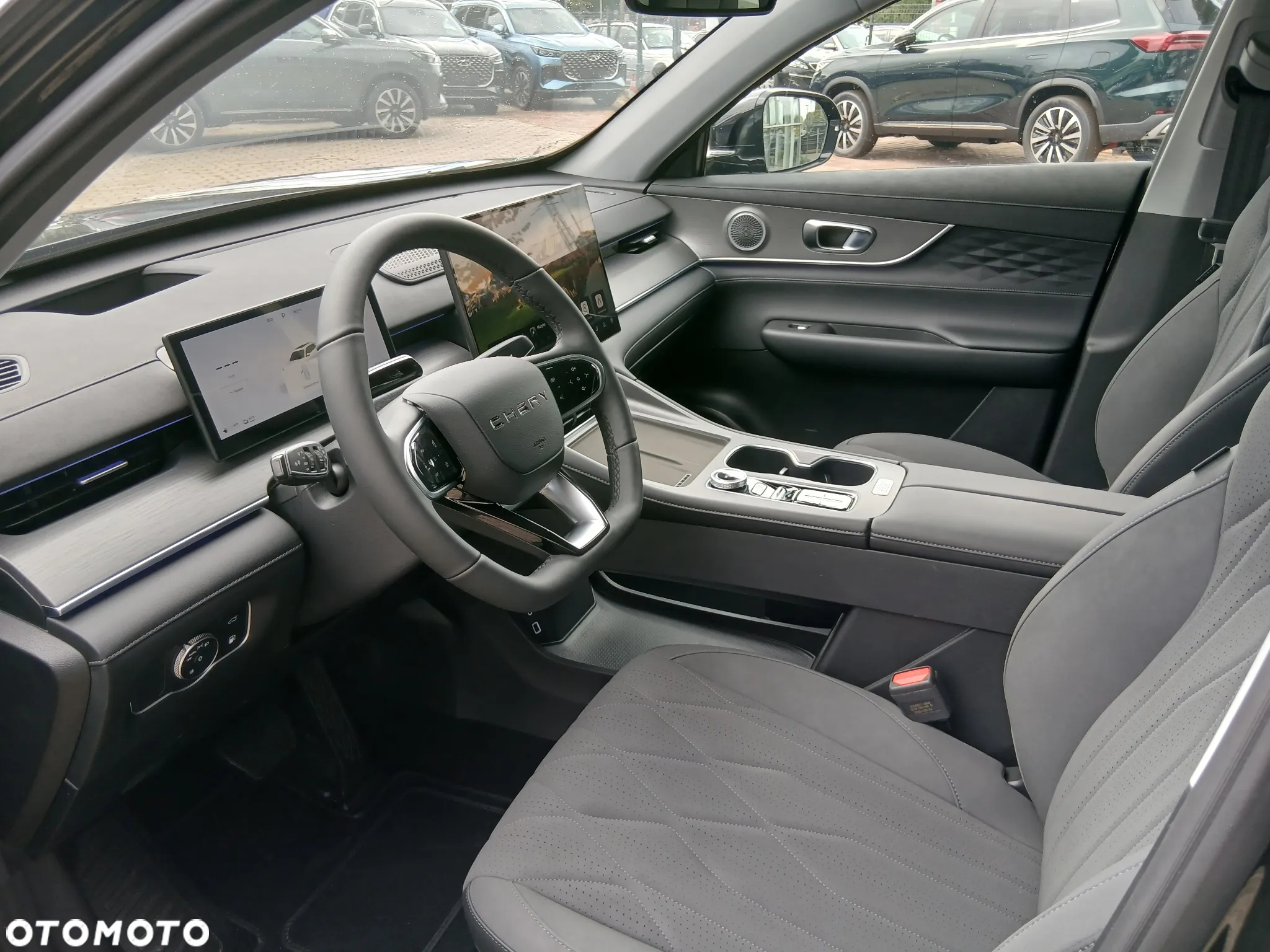 Chery Tiggo 8 - 11