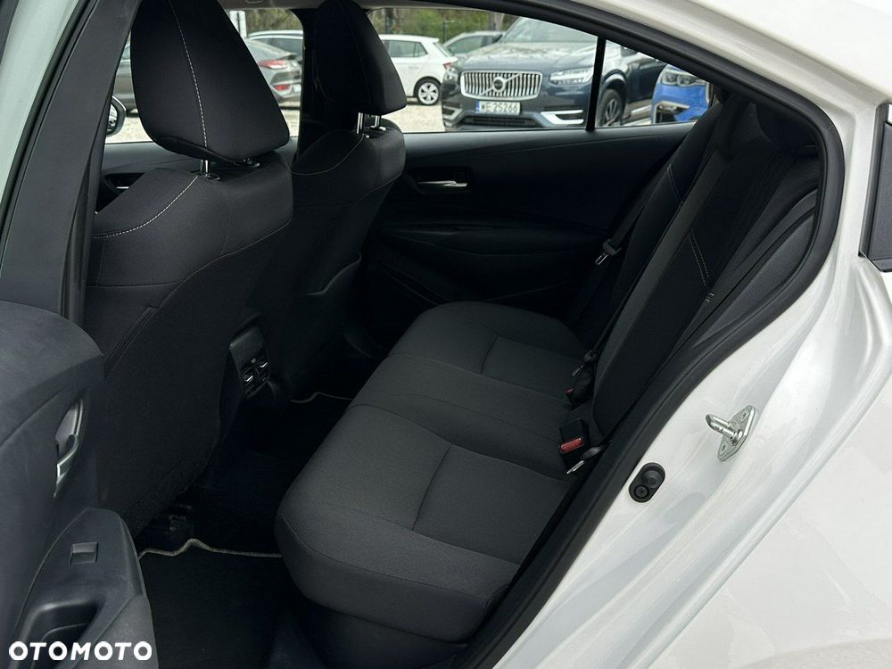 Toyota Corolla - 17