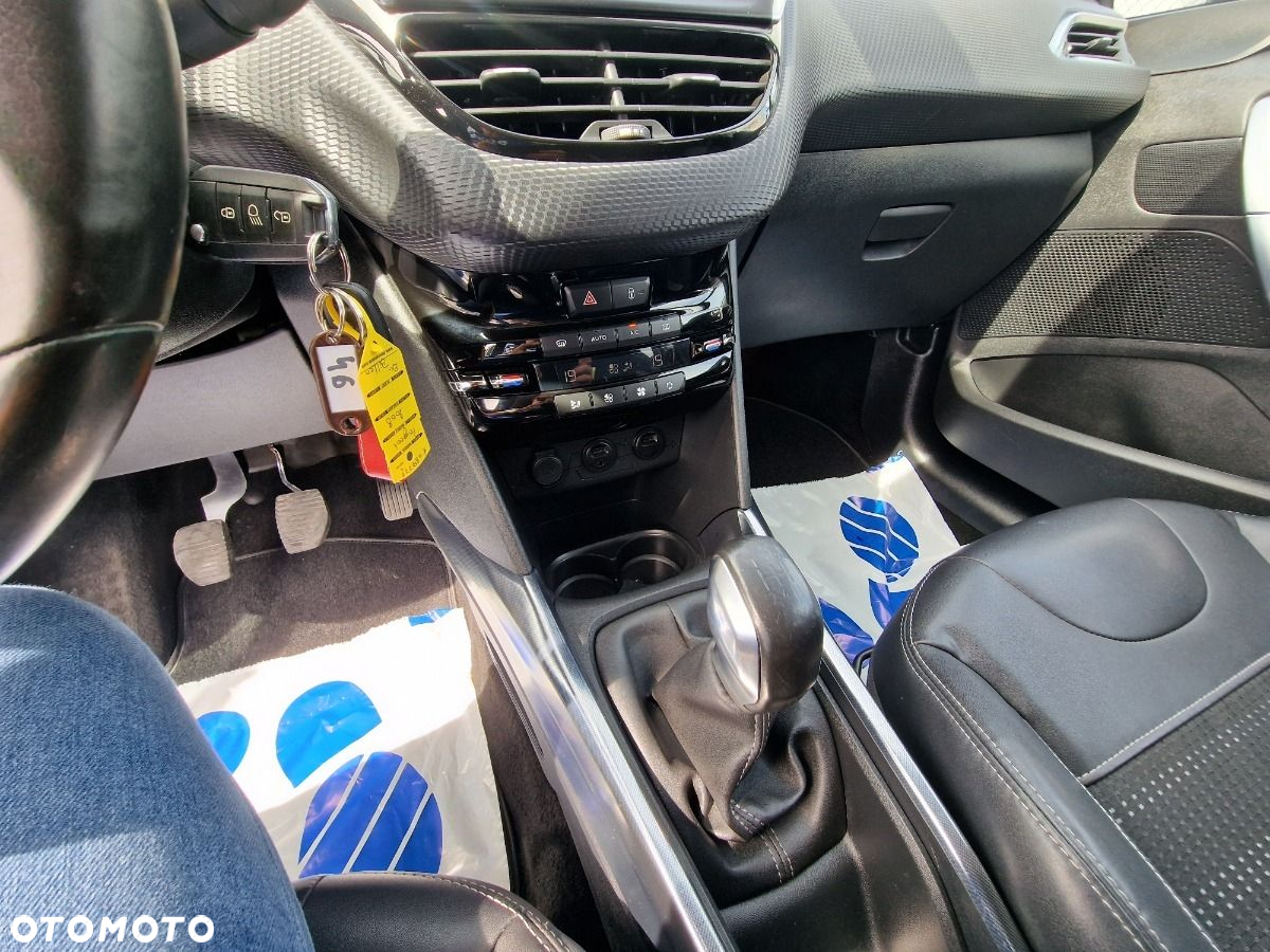 Peugeot 2008 - 16