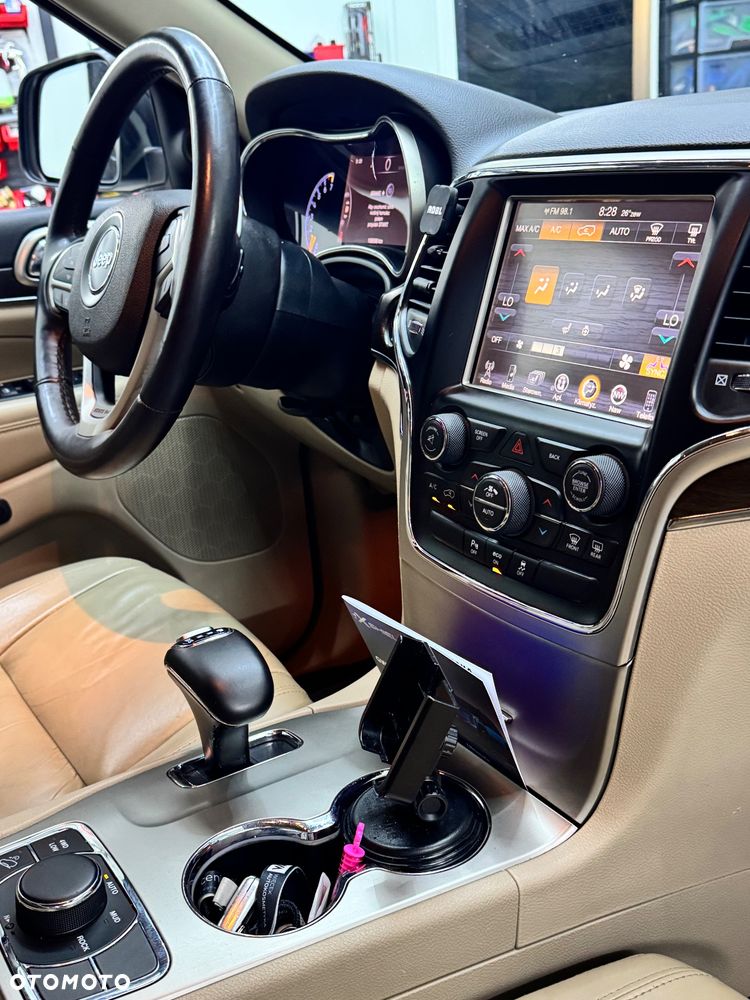 Jeep Grand Cherokee 3.6 V6 Limited - 13
