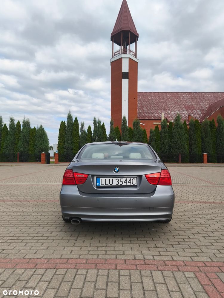 BMW Seria 3 318d DPF Edition Exclusive - 7