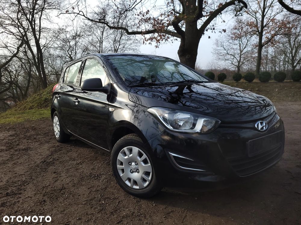 Hyundai i20 1.2 Fifa World Cup Edition - 2