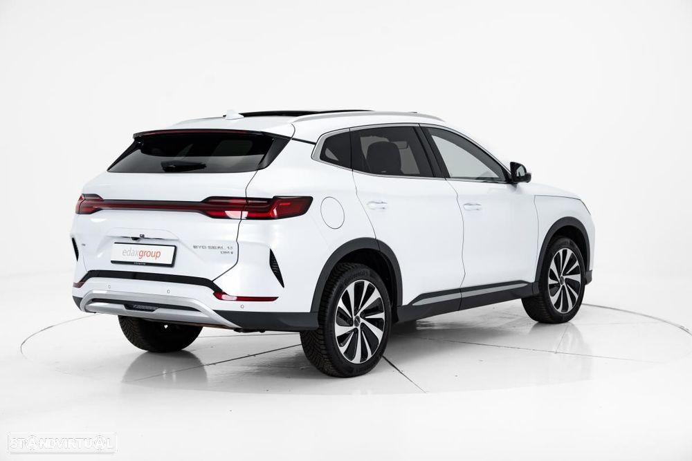 BYD Seal U 1.5 DM-i Design — fotografia 3