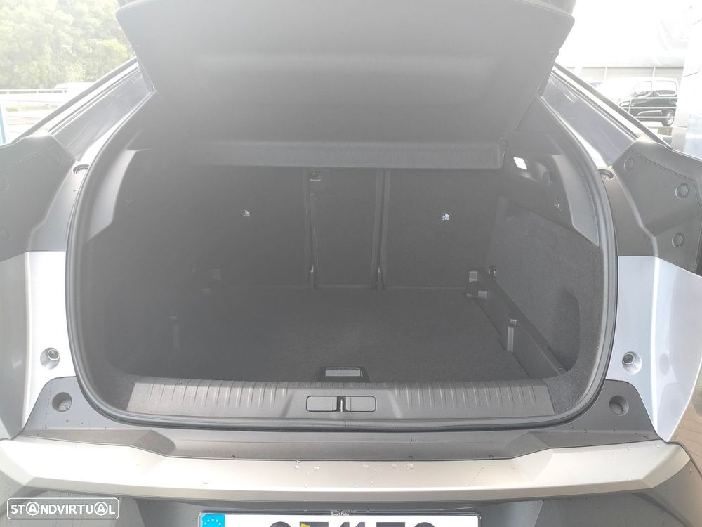 Peugeot 3008 1.2 Hybrid Allure e-DCS6 - 11