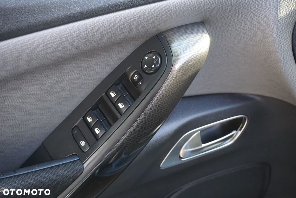 Citroën C4 Picasso BlueHDi 150 EAT6 Exclusive - 19