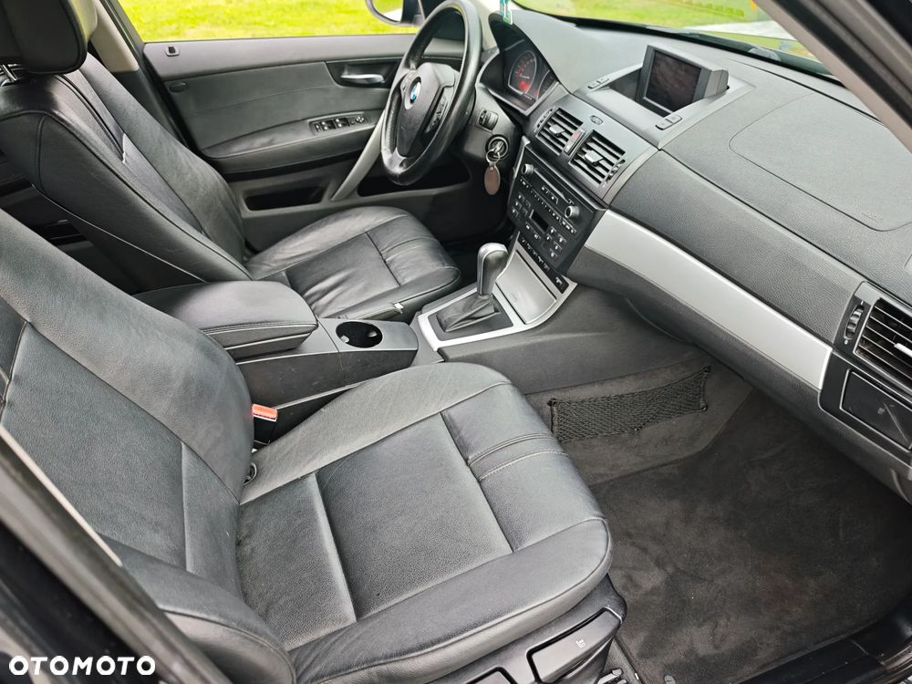 BMW X3 - 32