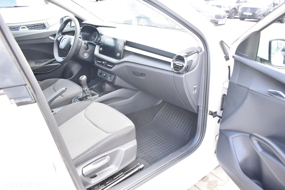 Skoda Fabia 1.0 Ambition - 16