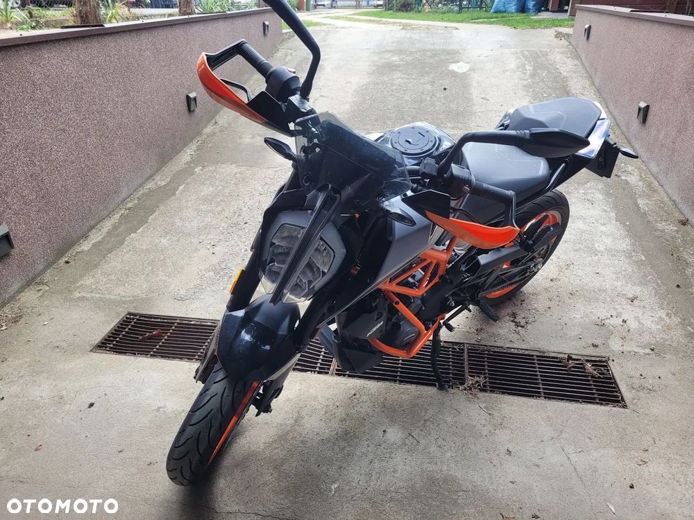 KTM Duke - 5
