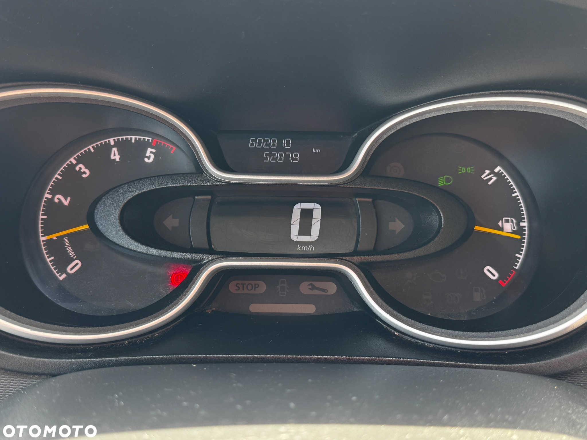 Opel Vivaro - 17