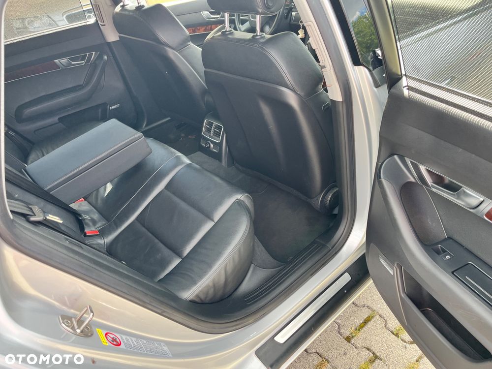 Audi A6 Limousine 3.2 FSI Quattro Tiptronic - 8