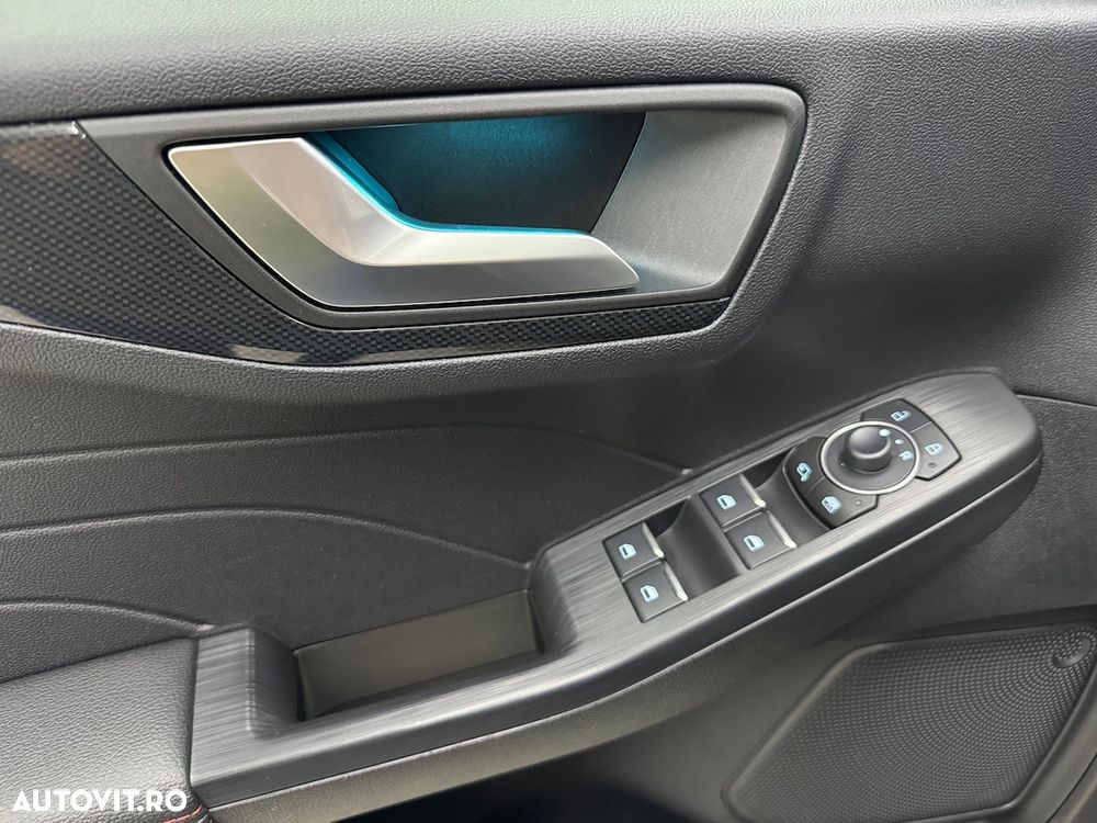 FORD Kuga 2023 — imagine 33