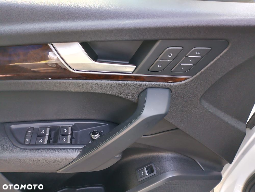 Audi Q5 2.0 TFSI Quattro S tronic design - 10