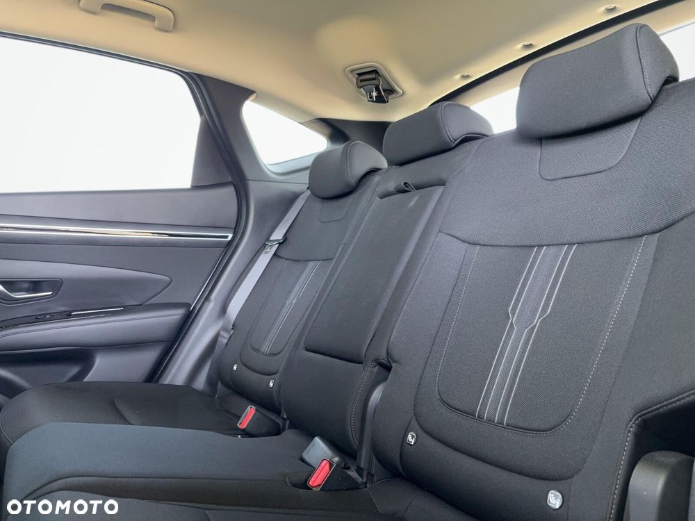 Hyundai Tucson 1.6 T-GDi Smart 2WD - 16