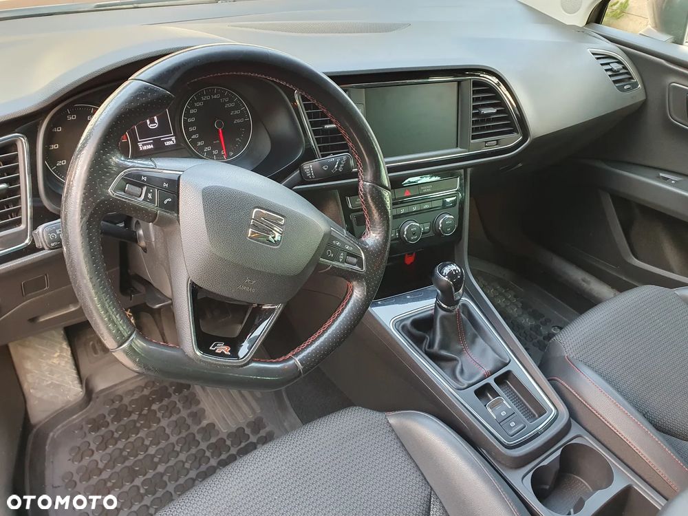 Seat Leon 2017 photo 2