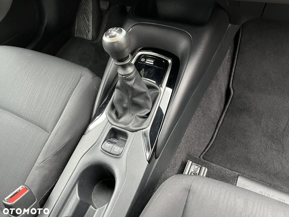 Toyota Corolla 1.2 T Active - 13