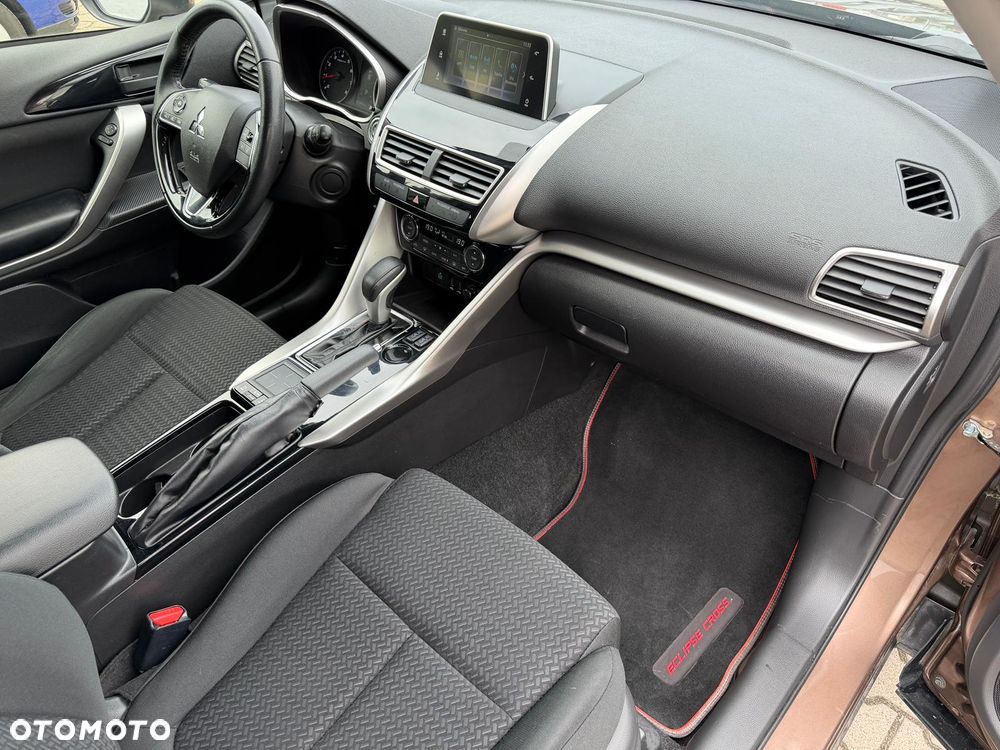 Mitsubishi Eclipse Cross 1.5 T Invite Plus CVT - 12
