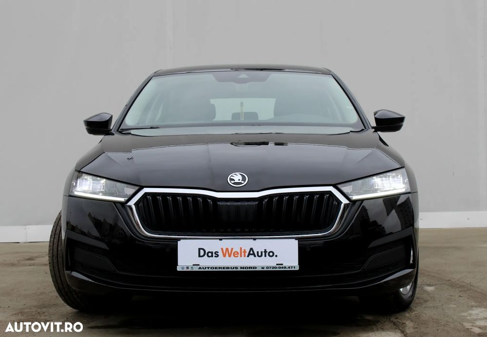 Skoda Octavia 2.0 TDI DSG Ambition - 3