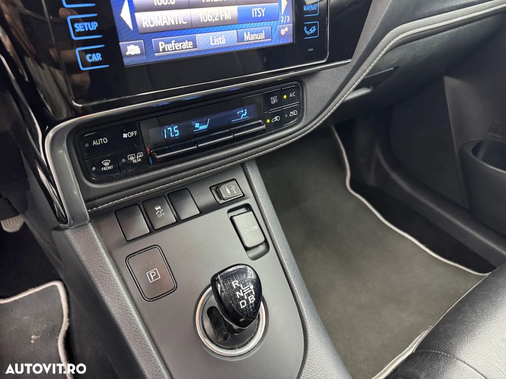 Toyota Auris - 23