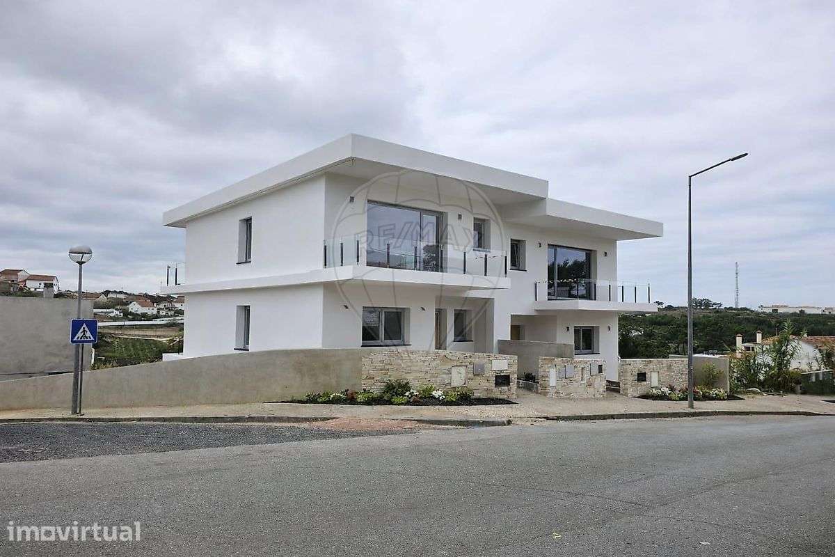 Moradia T3 para venda - Grande imagem: 2/31