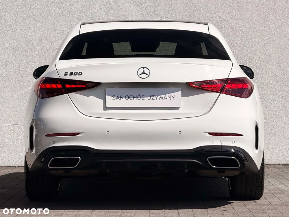 Mercedes-Benz Klasa C 300 9G-TRONIC AMG Line - 5