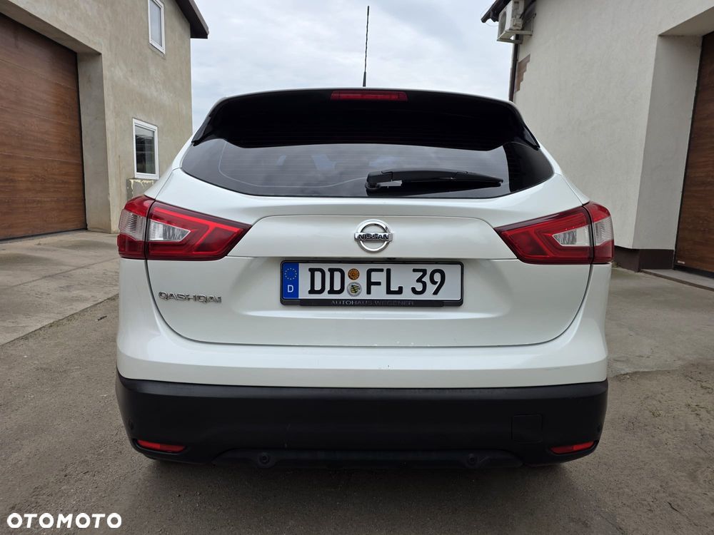 Nissan Qashqai 1.2 DIG-T Acenta EU6 - 35