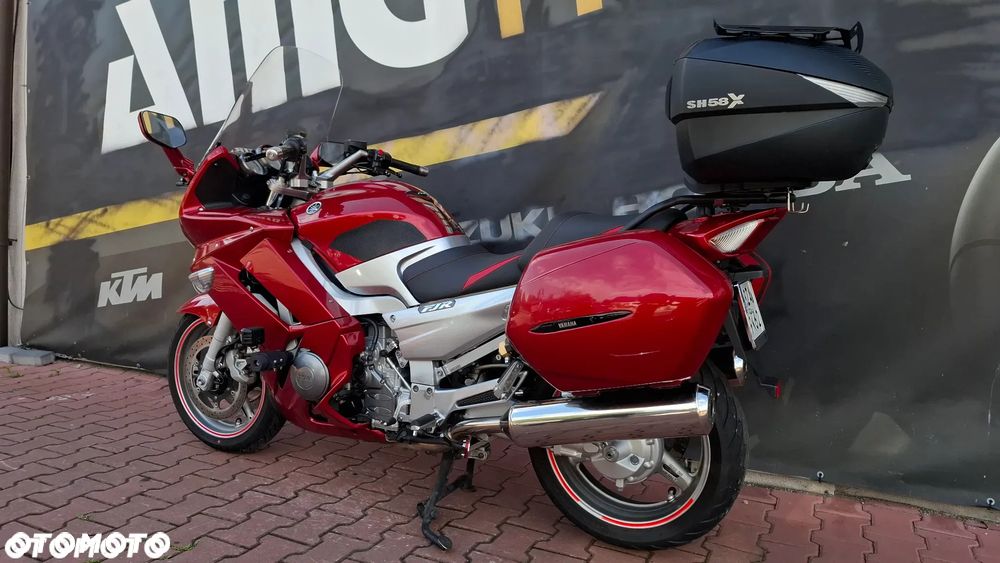 Yamaha FJR - 6