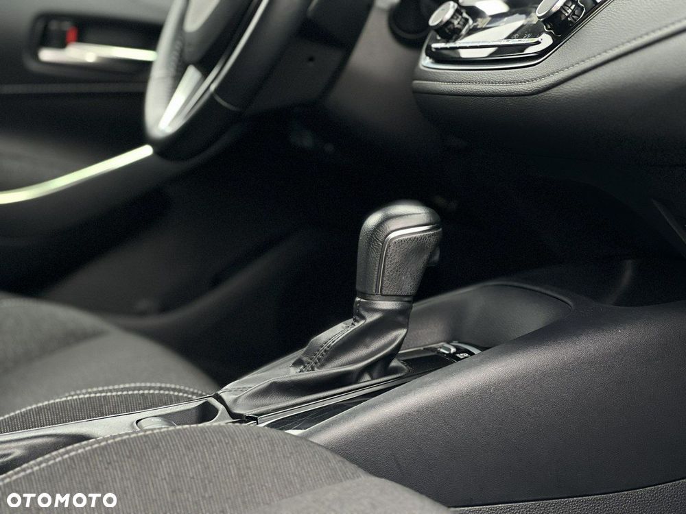 Toyota Corolla 1.8 Hybrid Style - 19