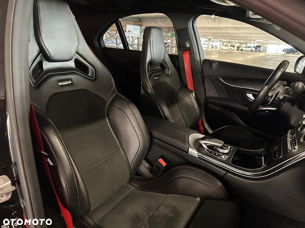 Mercedes-Benz Klasa C 43 AMG 4MATIC - 16